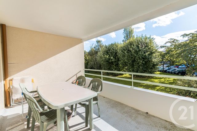 Appartement T4 à vendre - 4 pièces - 81.33 m2 - LAVAL - 53 - PAYS-DE-LOIRE - Century 21 Dréano Immobilier