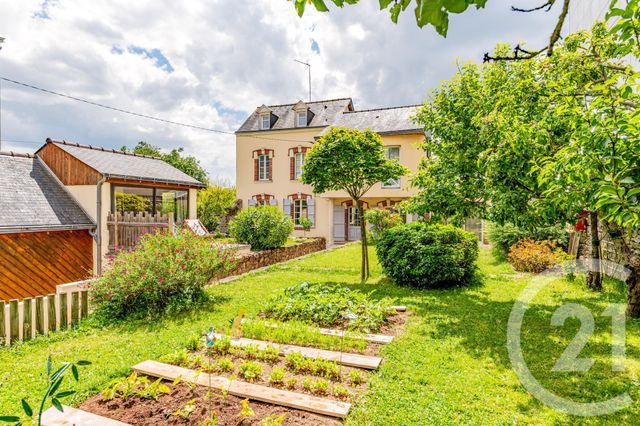 maison à vendre - 6 pièces - 122.16 m2 - LAVAL - 53 - PAYS-DE-LOIRE - Century 21 Dréano Immobilier